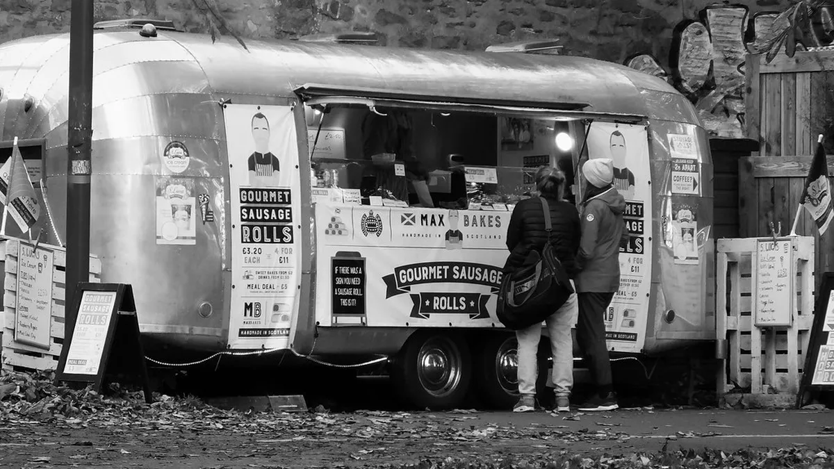 Best Warm Snacks to Eat on Miyajima Island in 2026