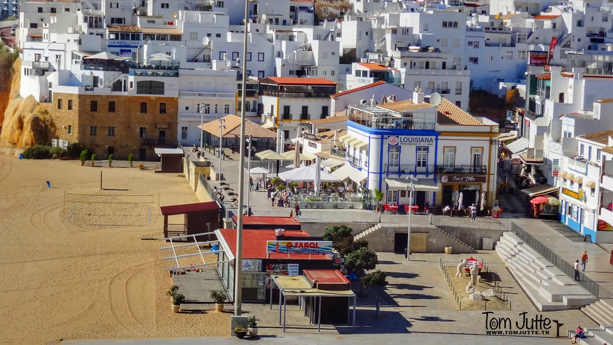 Romantic Evening Walks to See Kamakura Winter Lights