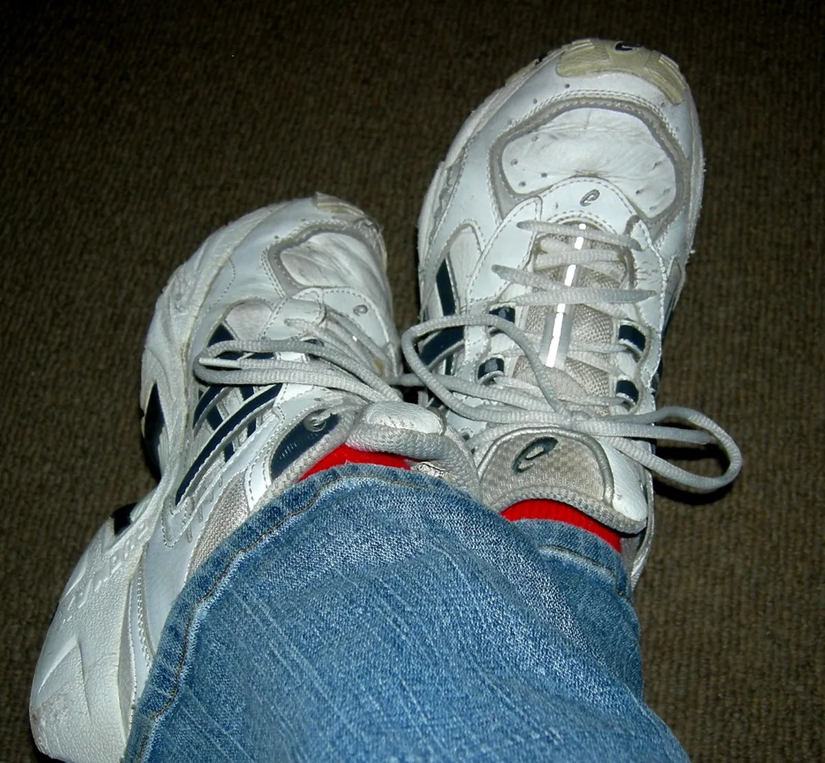 Best Walking Shoes for Tokyo Winter Streets in 2026