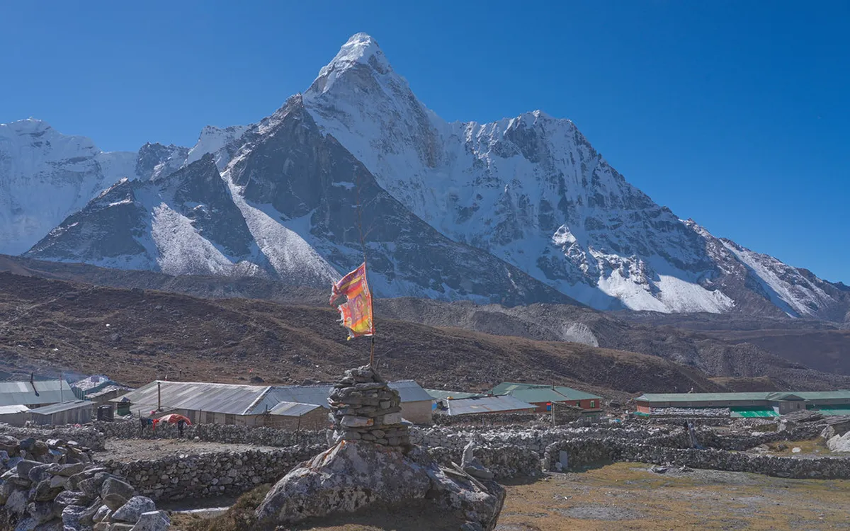 Renting Crampons for Preikestolen Winter Hike: 2026 Guide